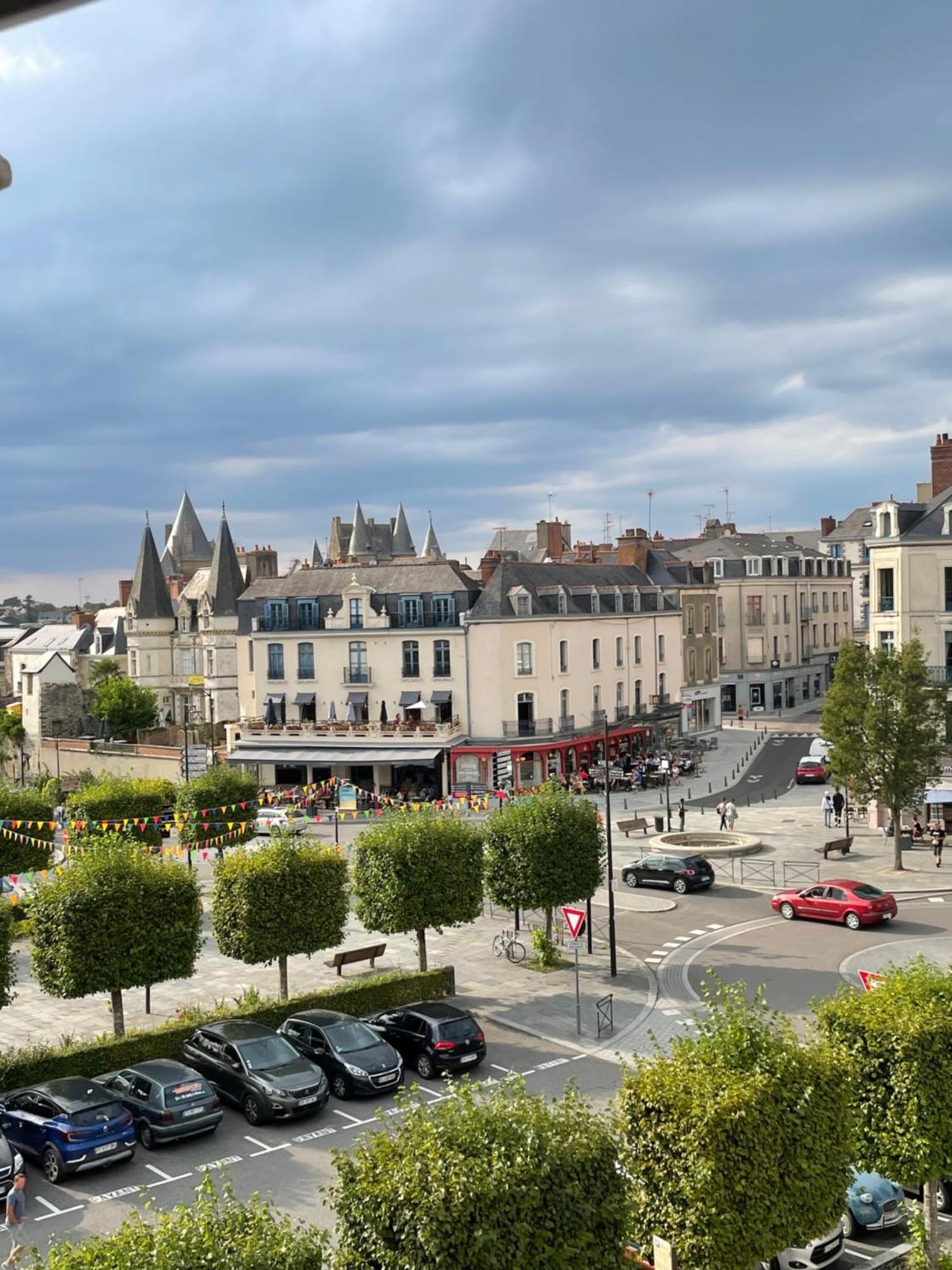 Studio Douillet Centre Vitre -Tout A Pied المظهر الخارجي الصورة